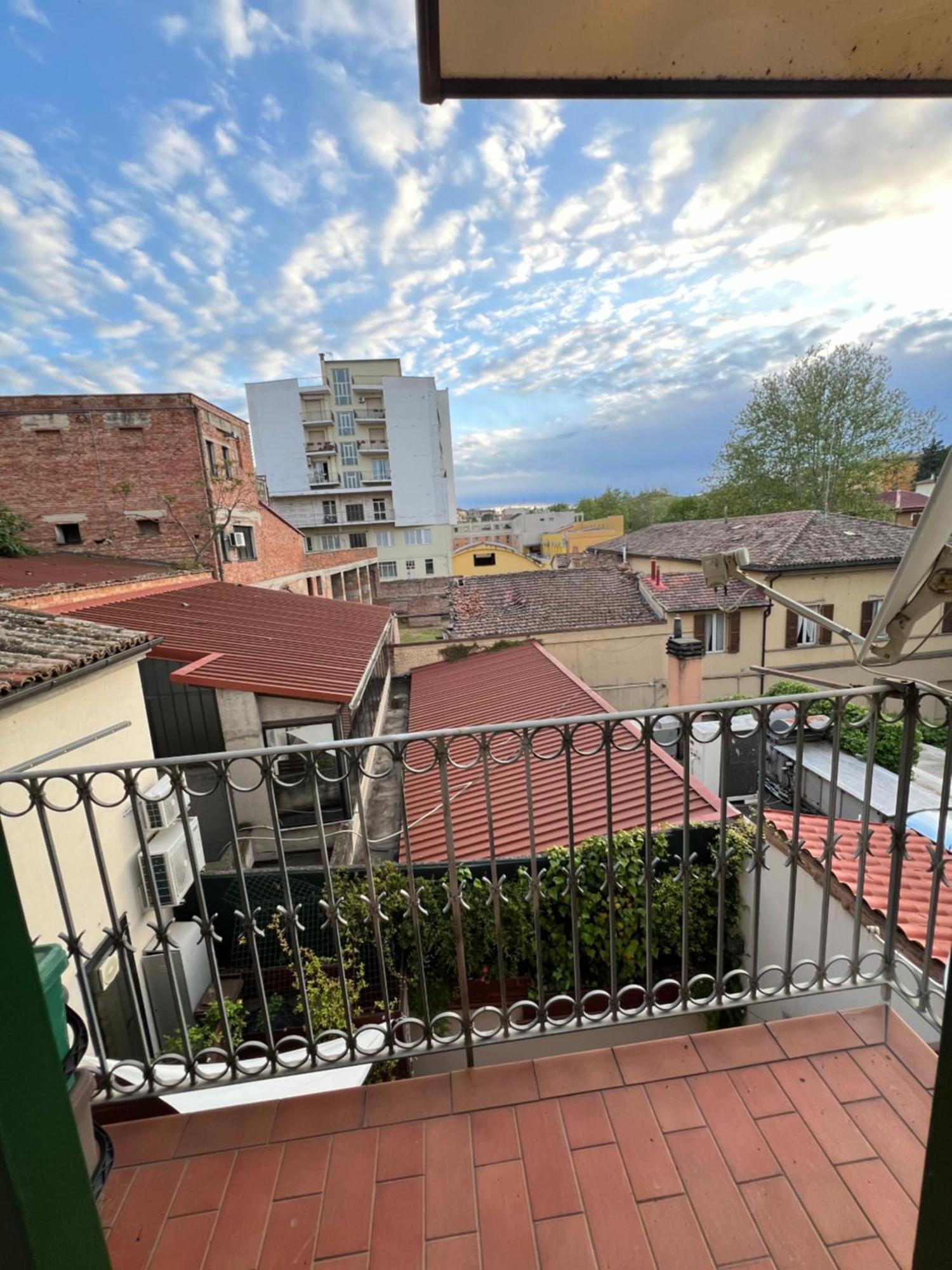 Ferienwohnung La Dimora Del Centro Jesi Exterior foto